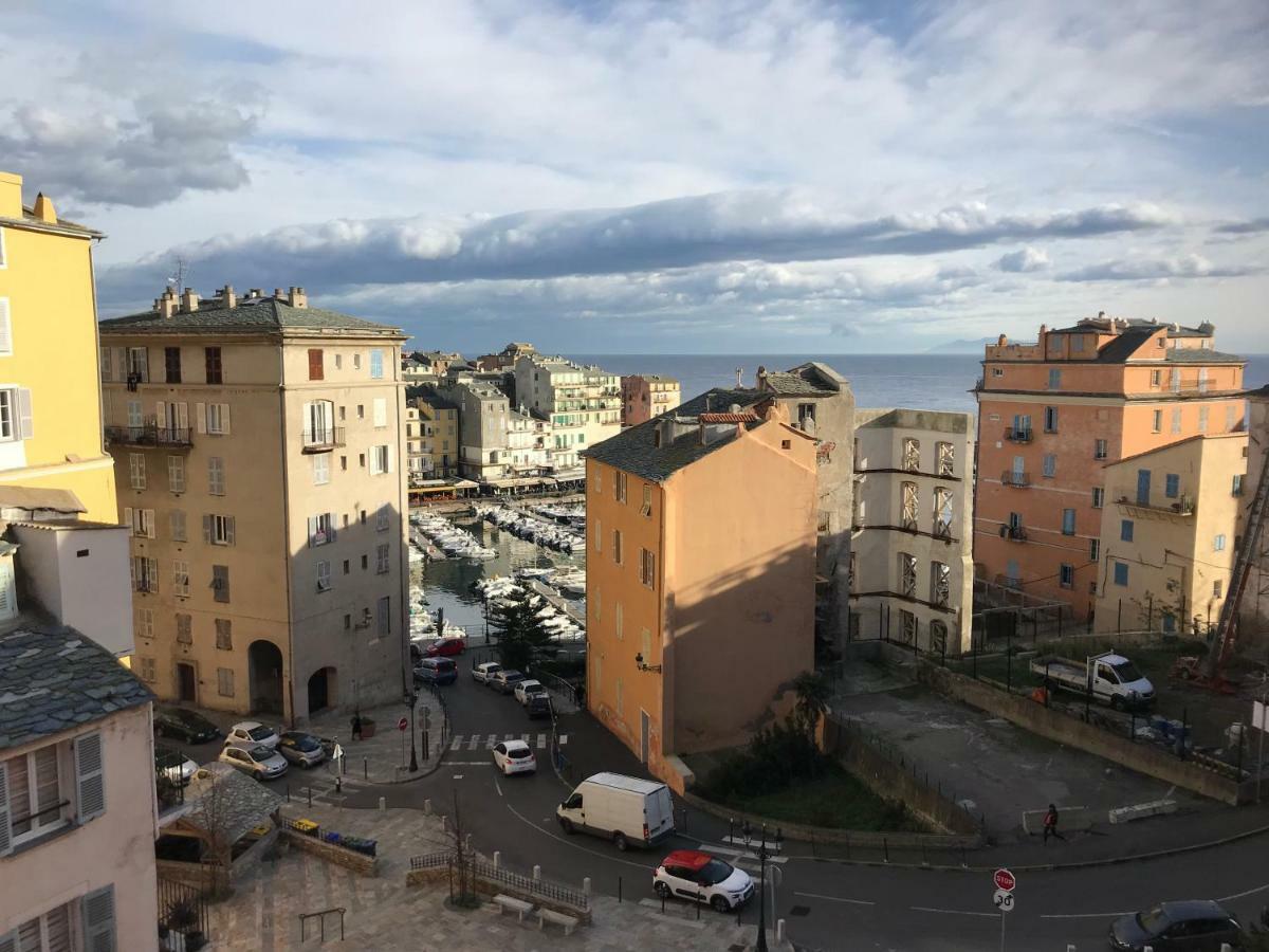 Appartement Bastia Au Pied Du Vieux Port Exterior photo